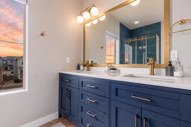 Photo - 1440 W 67th Ave