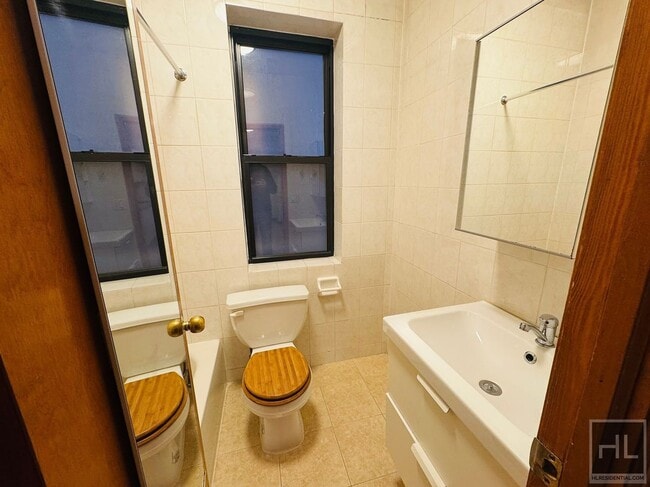 Photo - PITT STREET Unit 8