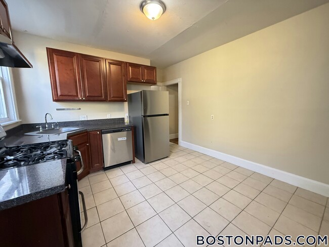 Building Photo - 35 Allston St