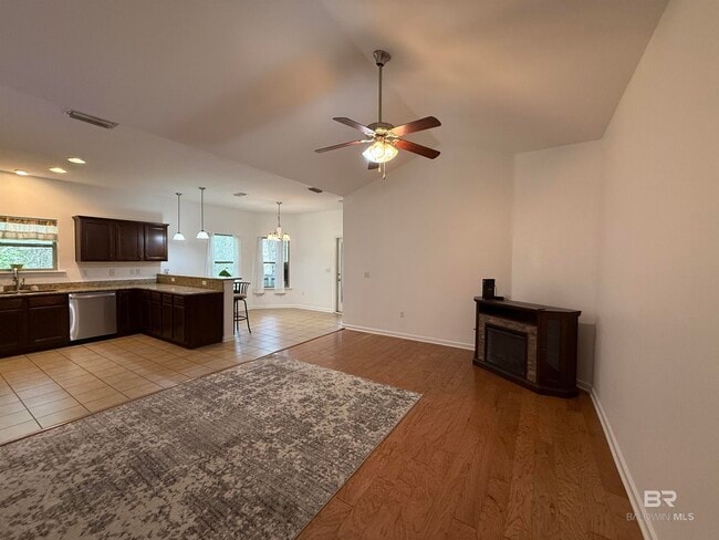 Photo - 10720 Dunmore Dr