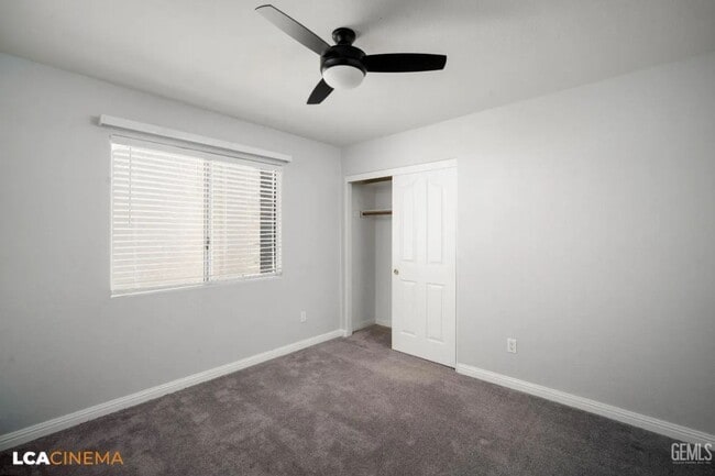 Photo - 9302 Southwick Dr