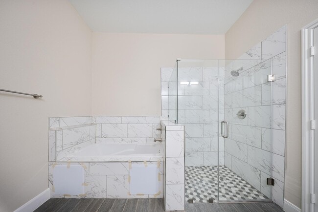 Building Photo - 2015 Olivos St