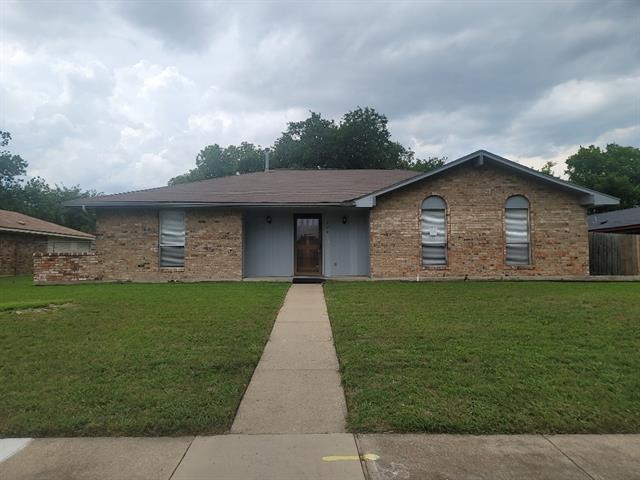 Building Photo - 721 Lindenwood Dr