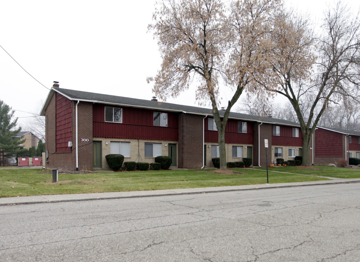 Photo - Lincoln Square Apartments