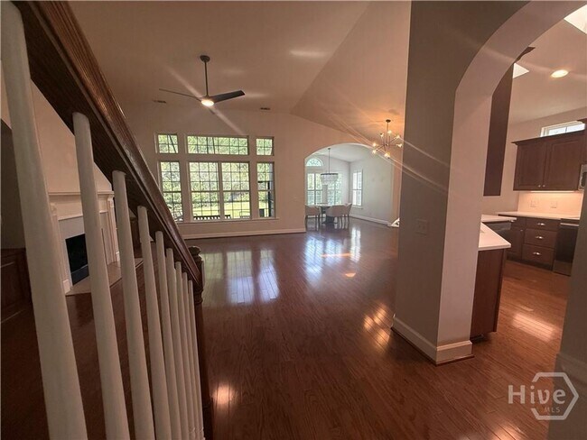 106 Tahoe Dr