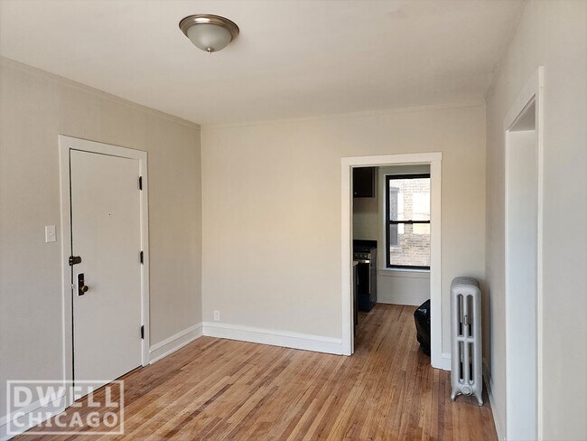 Photo - 2706 N Spaulding Ave Unit 2GG