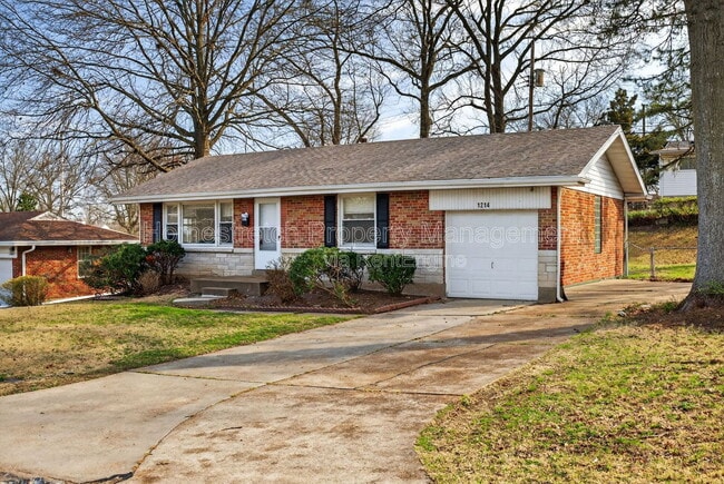 Building Photo - 1214 Forest Home Dr