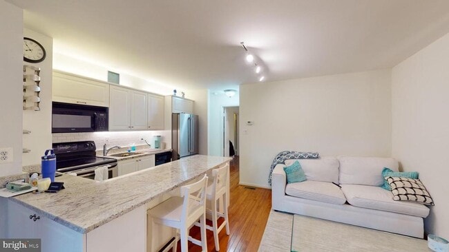 Photo - 1503 12th St N Unit B