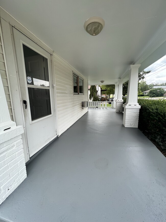 Photo - Single Family House in Kettering