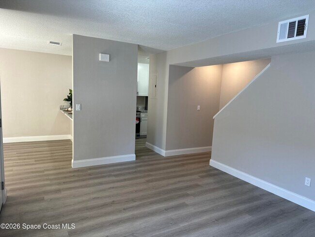 Photo - 1431 Sheafe Ave NE