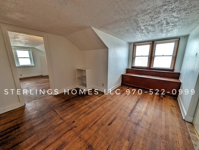 303 S 3rd Ave