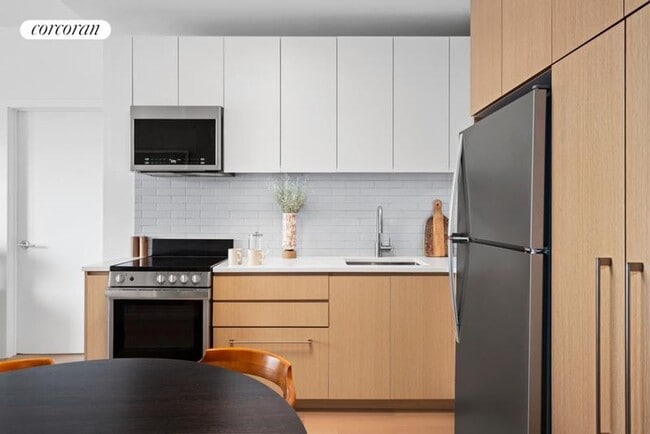 Photo - 249 Willoughby Ave