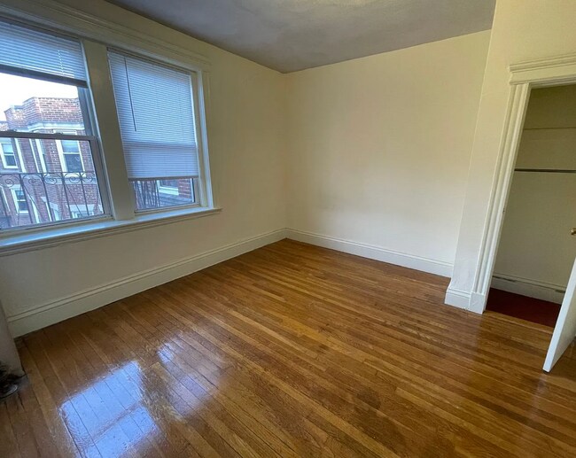 Photo - 102 Queensberry St Unidad 14