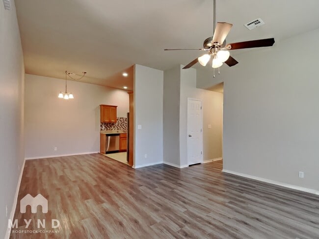 Photo - 3514 E Fairmont St