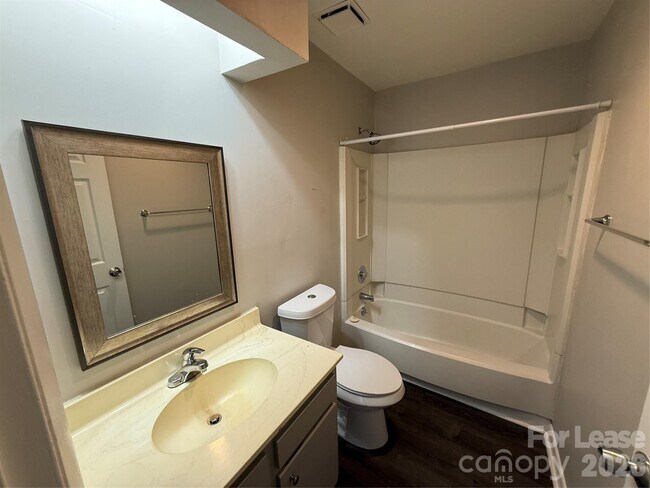 4617 Sharon Chase Dr Unit H