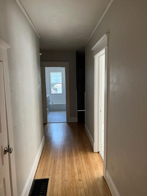 Photo - 607 Fulton St E