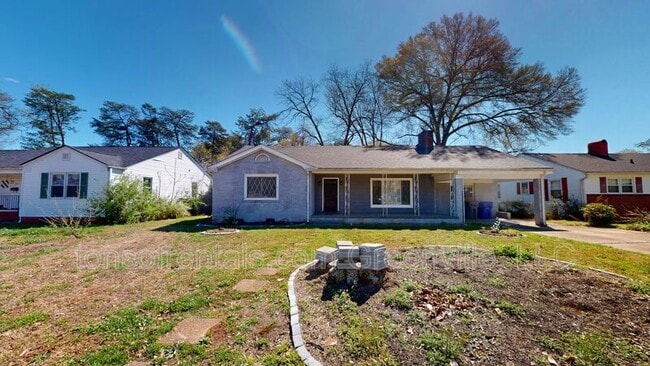 Building Photo - 111 Collins Ave