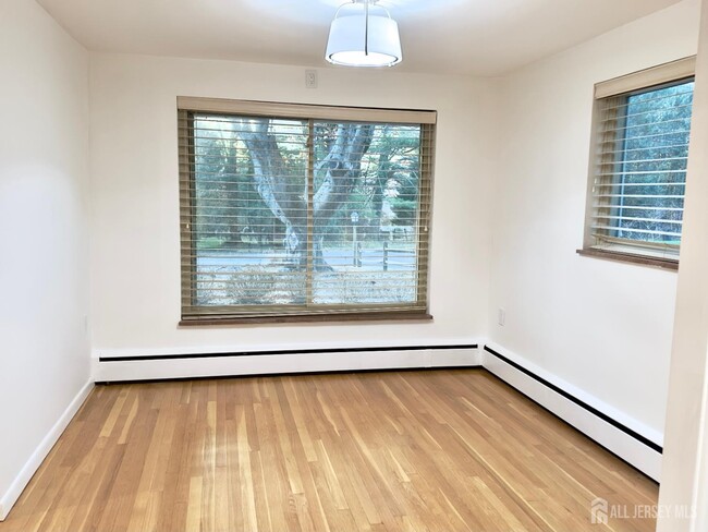 Photo - 1 High Acres Dr