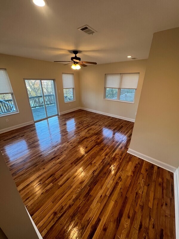 Photo - 10 Woodmont Rd