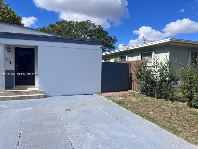Photo - 50 NW 68th Ct Unidad 3