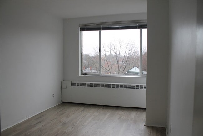 Photo - 29 Concord Ave Unidad 815