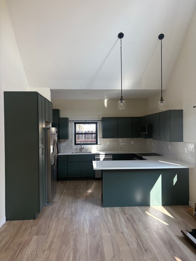 Photo - 3727 Gundry Ave Unidad A