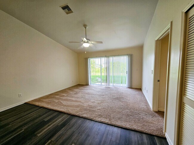 Photo - 2 Bedroom + Den Duplex