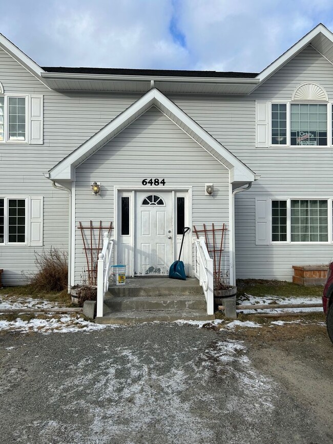 Building Photo - 6484 Wassim Cir Unit #4