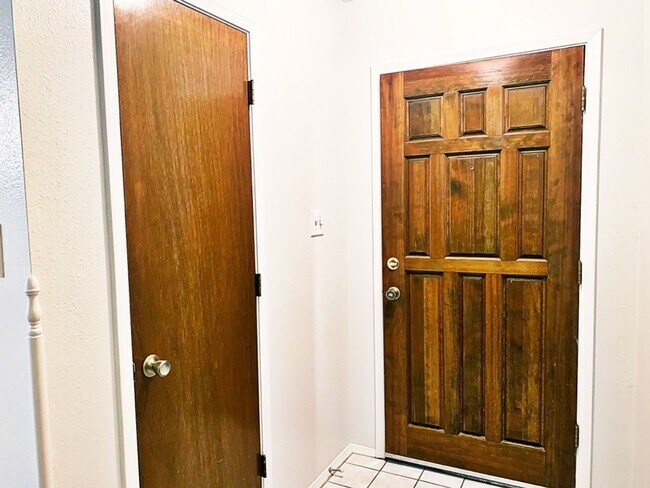 Photo - Beautiful  3 bedroom, 2 bath home with 2 c...