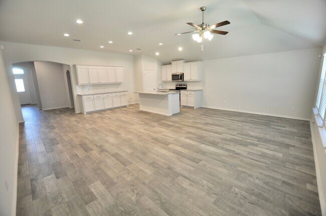 Photo - FOR LEASE! Super Nice 4 BR - 2 BA Brick Ho...