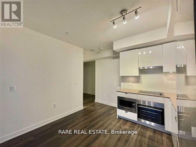 Photo - 195 Redpath Ave Unit 2812