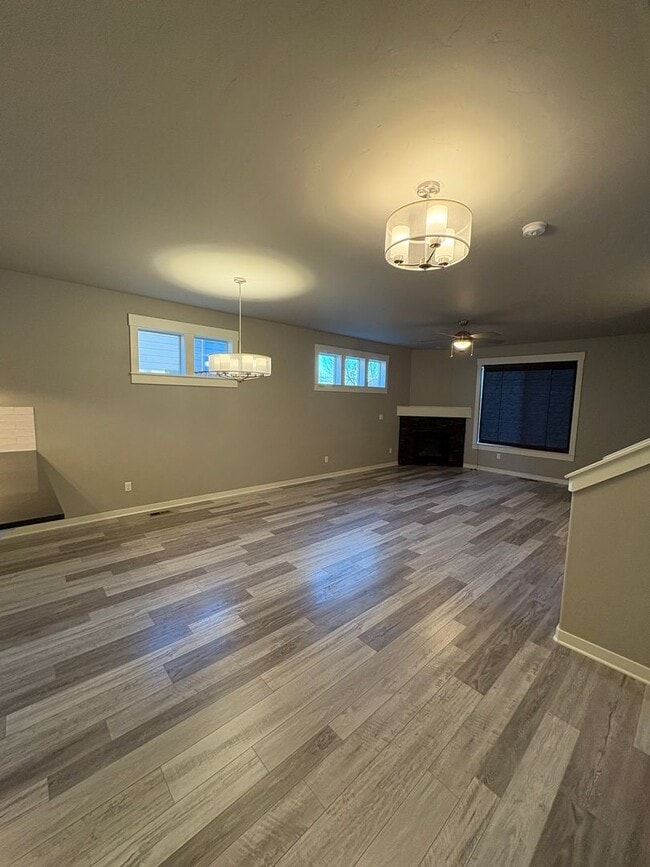 Photo - Newer 3 Bedroom / 2.5 Bathroom + Loft in the Ochoco Pointe Community