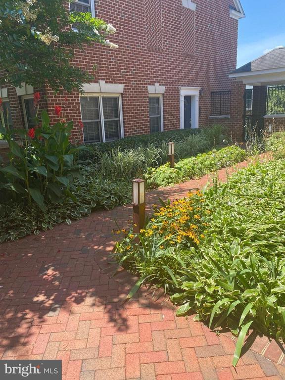 Photo - 2256 S Garfield St