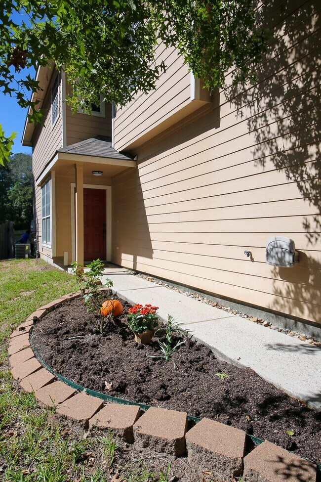 Photo - 27 Summer Haze Cir