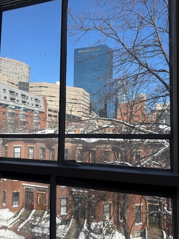 Photo - 234 W Canton St Unidad 3