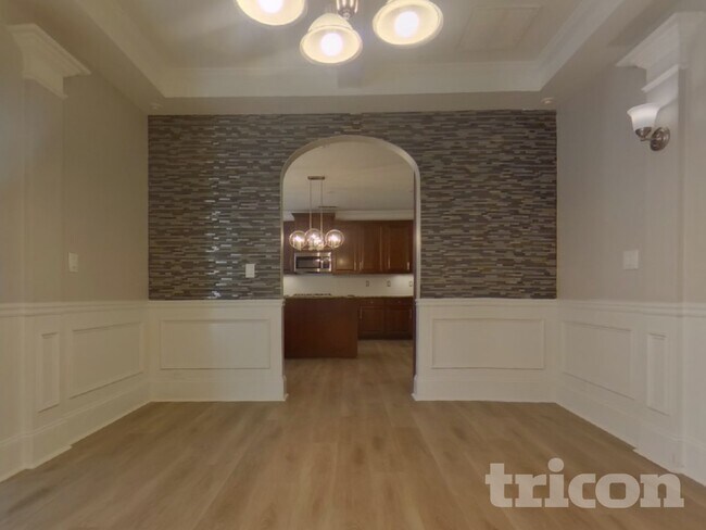 Photo - 4617 Town Manor Dr