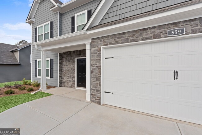 Photo - 559 Belmont Ln