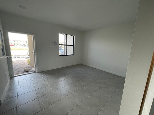 24641 SW 117th Path
