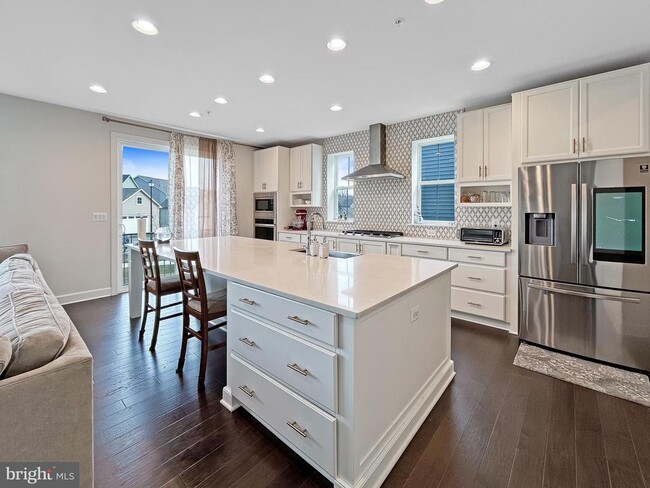 Photo - 221 Red Oak Ridge Pl