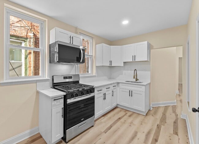 Photo - 3744 N Carlisle St