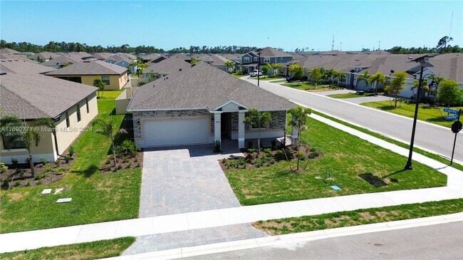 Photo - 16845 Cayo Key Dr Casa