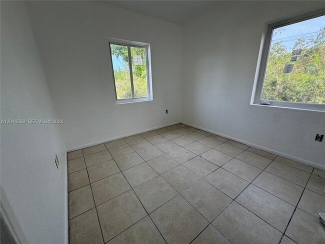 Photo - 8301 NW 5th Ave