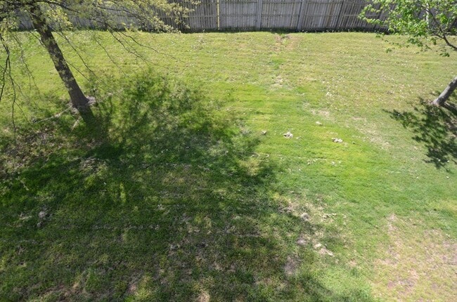 Photo - 1023 NE Lindsay Ave Unit C