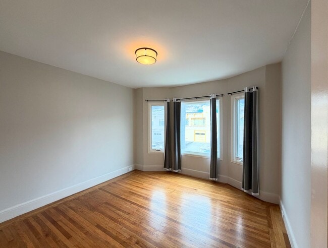 Photo - 762 Brunswick St