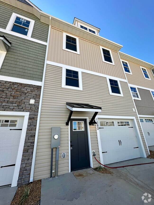 Rentals with Utilities Included near Broadway VA 1 Rentals