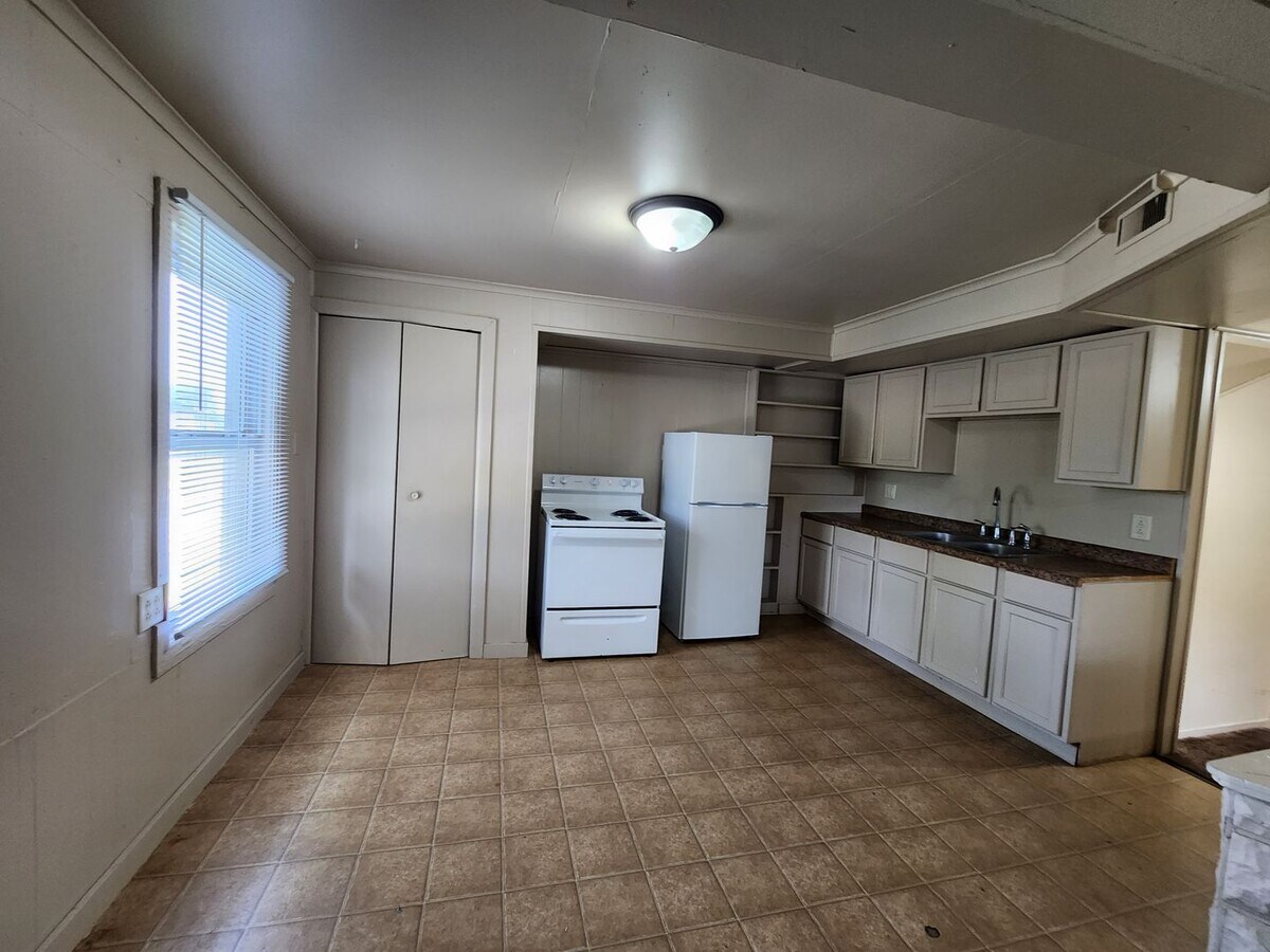 Photo - UNIO1221 Unidad UNIO 1221 #02 Up (M-020)