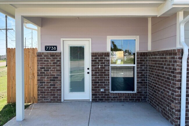 Photo - EXTRA SPECIAL OFFER! Move-In-Ready 3-Bedroom.