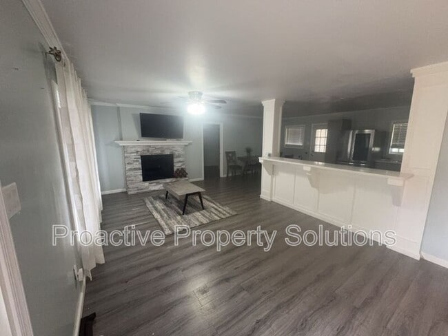 Photo - 5228 Hummingbird Dr