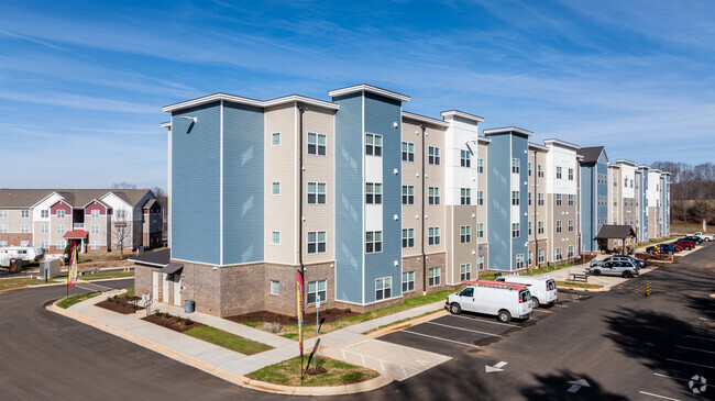 Flats at Statesville - Flats at Statesville Apartments