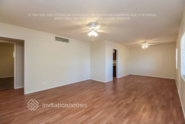 Photo - 2401 W Shady Glen Ave